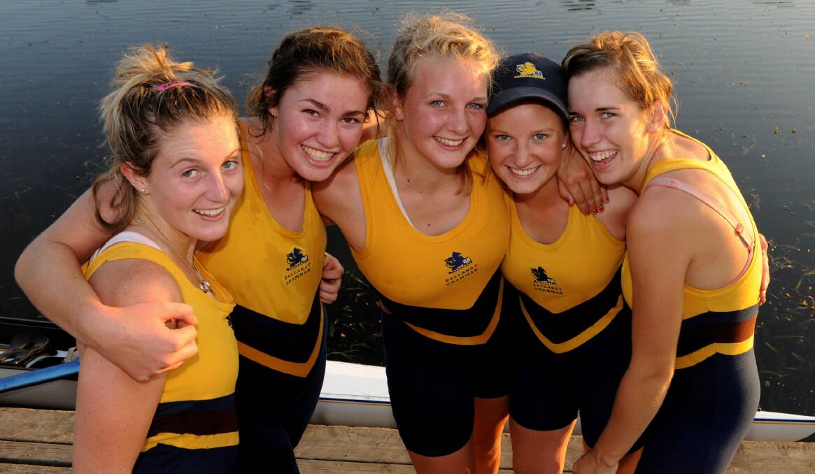 Lucy Stephan (far right) after winning the 2009 Head of the Lake for Ballarat Grammar.