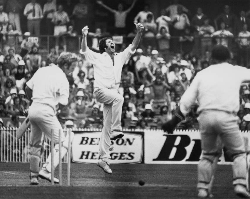 Australian bowler Max Walker celebrates after bowling out Lever of England during the Sixth Test at Melbourne, Australia, 1975. Photo: Keystone/Hulton Archive/Getty Images