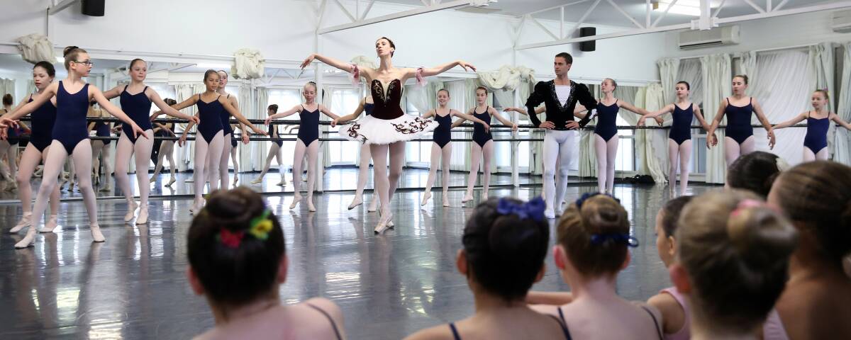 GRACEFUL: The Imperial Russian Ballet Company dancers Radamaria Duminica and Arcadie Nazarenco teach a class at Lambton. Picture: Max Mason-Hubers