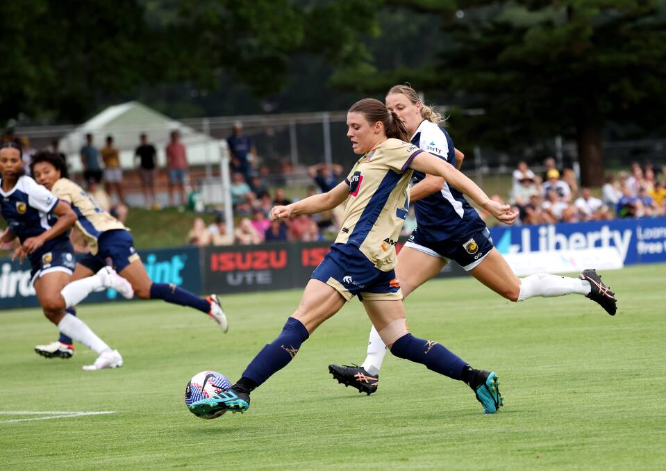 Jets strike weapon Melina Ayres has a nose for goal and only needs a sniff to score. Picture by Peter Lorimer