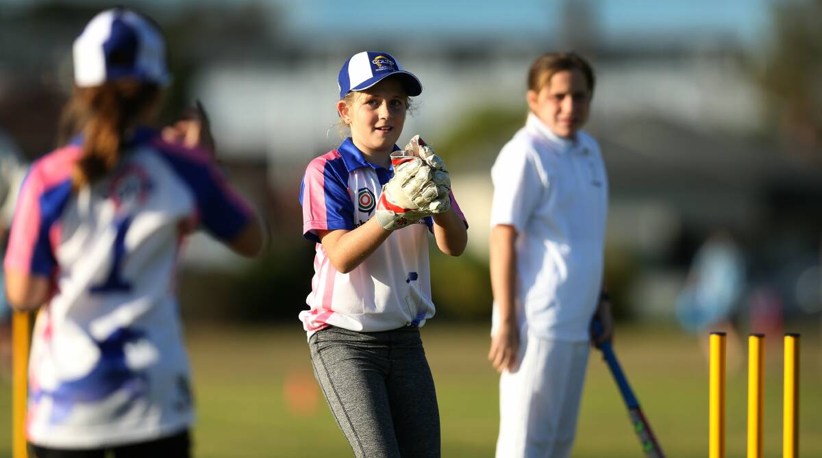 GETTING ACTIVE: A Newcastle girls sixers competition last year was received well. The inaugural women's social sixers league will use a similar format. Picture: Marina Neil