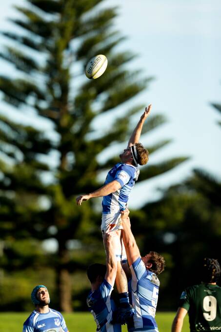 Wanderers player Thomas Eymael goes for the ball against Merewether in NHRU at No.2 Sportsground on Saturday. 
