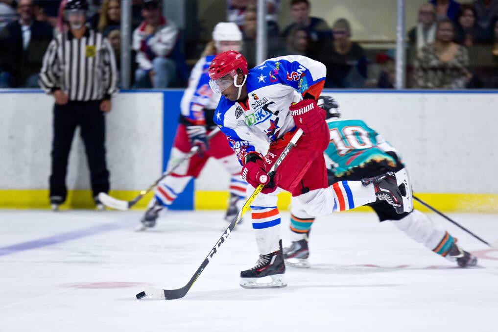 The North Stars and Sydney Ice Dogs Wilson Cup clash at Hunter Ice Skating Stadium on April 3. Picture: Mark Bradford/Pic by Wulos.