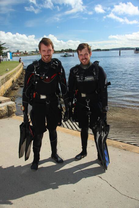 Taylor and Jordan Johnson, of Eleebana, at the 2015 Charity Drift Dive.