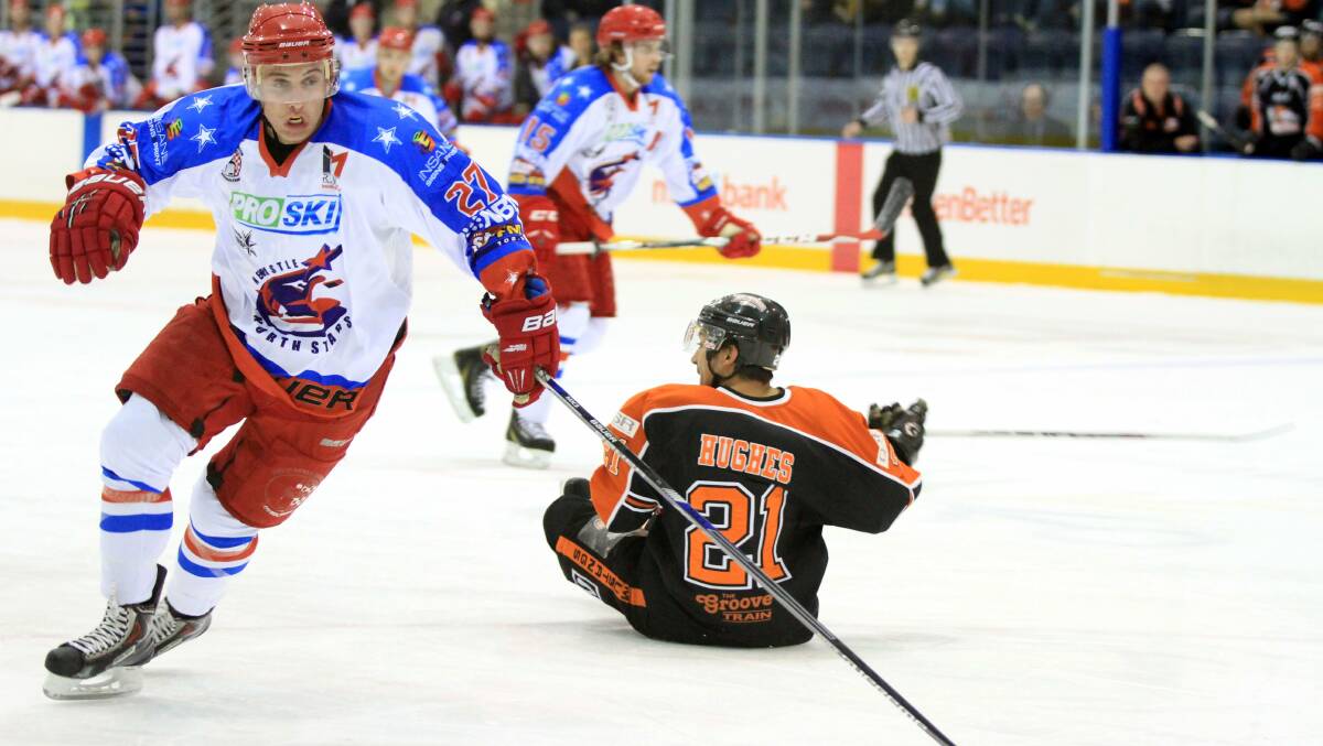 ON FIRE: North Stars’ US import Luke Moffatt in full flight against Melbourne Mustang.  Picture:  Tania Chalmers
