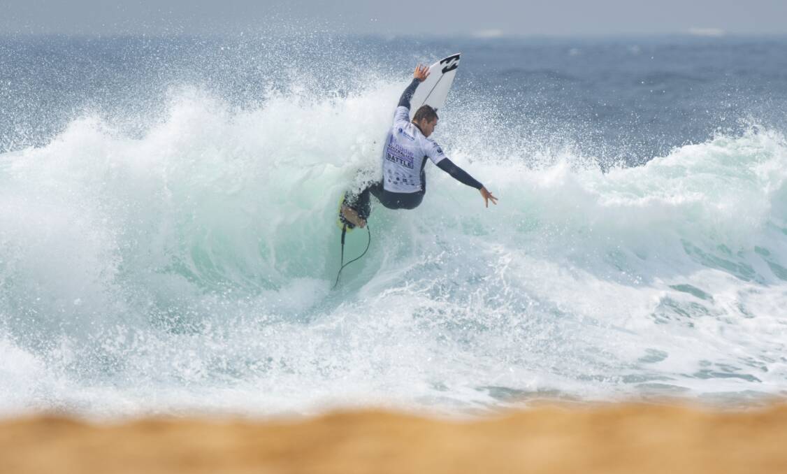 OFF THE TOP: Merewether star Ryan Callinan in action during the NSW Central qualifier at North Narrabeen on Saturday, November 2. Pictures: Ethan Smith/Surfing NSW