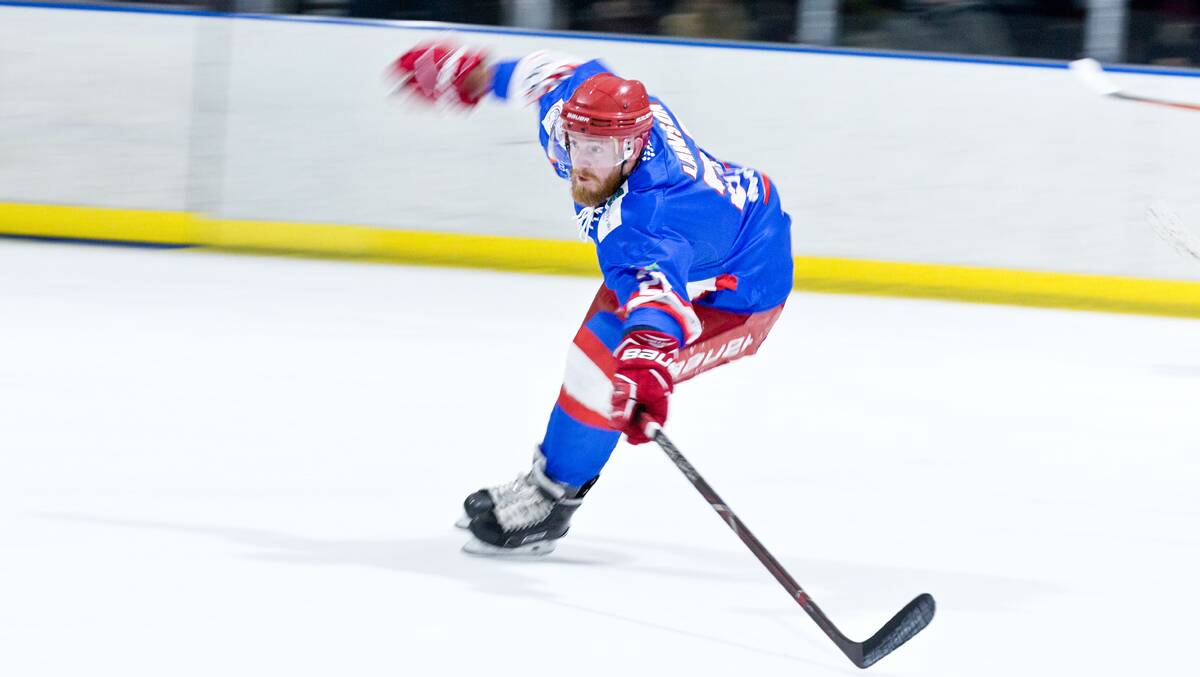 The Newcastle Northstars played two games at home on June 23-24. The Northatsr lost in a shootout 4-3 to Perth Thunder on Saturday but won in regulation 3-2 against Melbourne Ice on Sunday. Pictures: Pic by Wulos