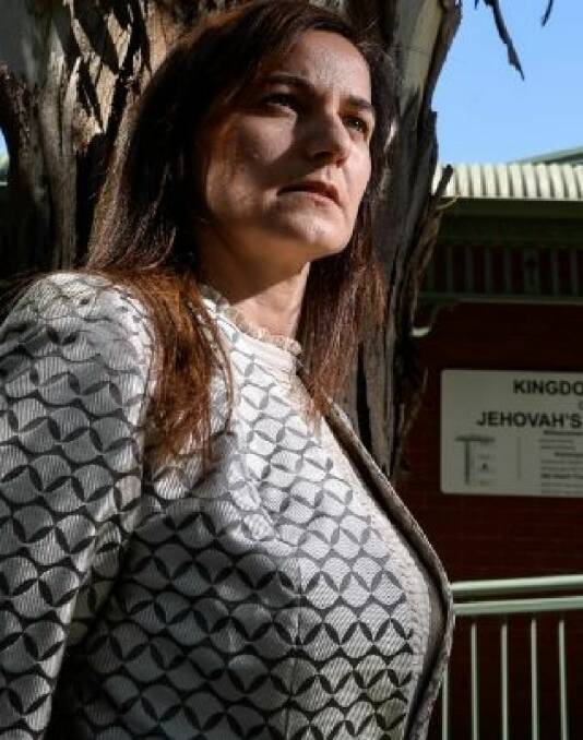 'I was dead to them': How Lara escaped the Jehovah's Witnesses 'cult'