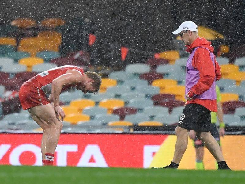 Isaac Heeney (l) and Josh Kennedy have added their names to Sydney's growing AFL injury list.