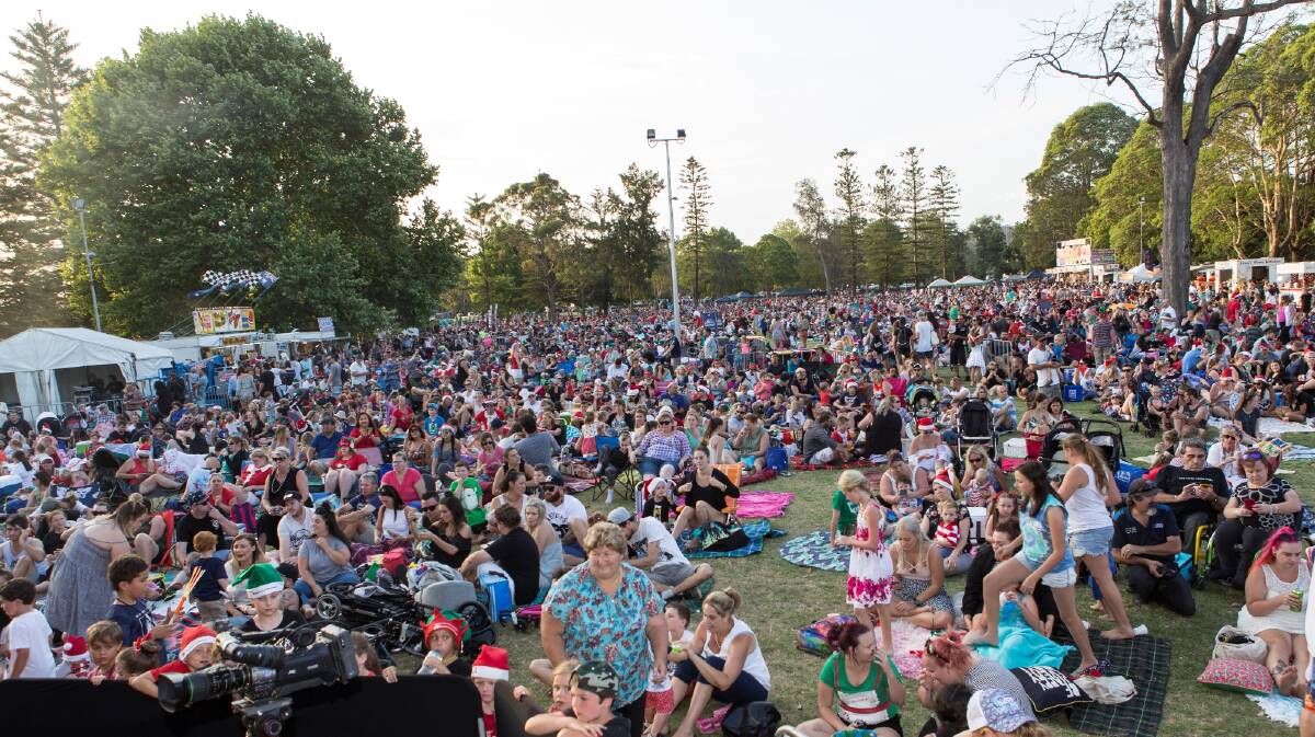 The Lake Macquarie Carols by Candlelight had a fantastic turn-out in 2016, and a similar attendance is predicted for the 2017 event.