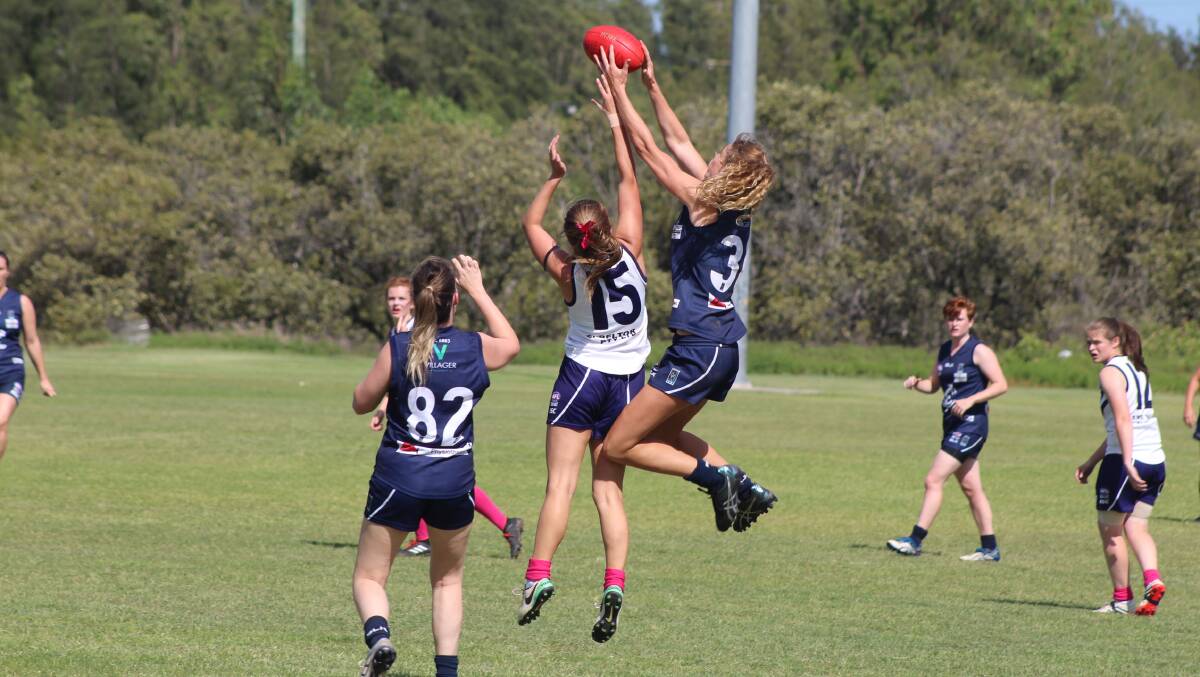 SPECKY: Newcastle City Stars rose above the Lake Macquarie Dockers at Tulkaba Park, recording their second straight win of the 2018 season. Picture: Isaac McIntyre